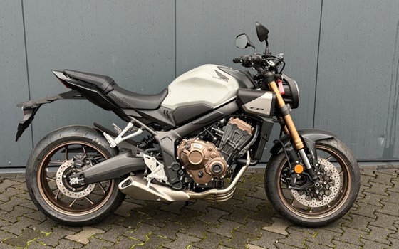 Gebrauchtmotorrad Honda CB650R - Bild 1