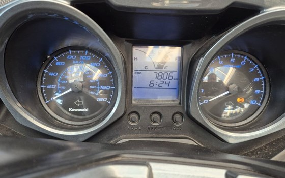 Gebrauchtmotorrad Kawasaki J300 - Bild 11