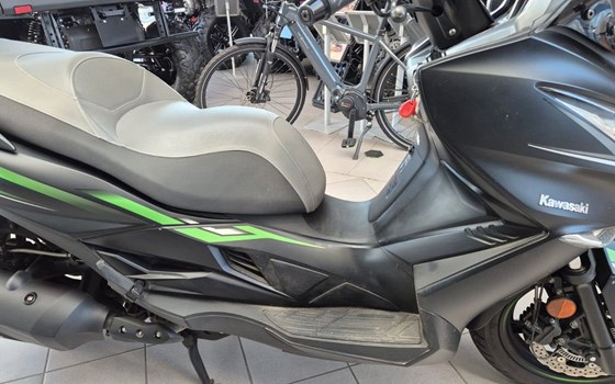 Gebrauchtmotorrad Kawasaki J300 - Bild 2