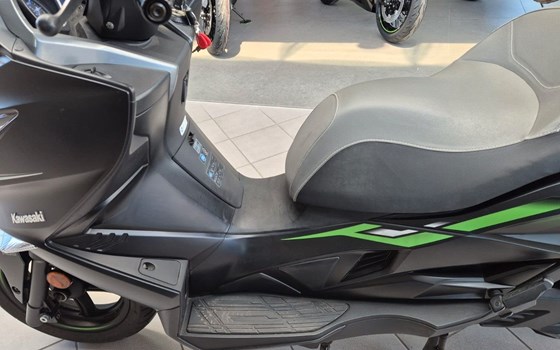 Gebrauchtmotorrad Kawasaki J300 - Bild 3