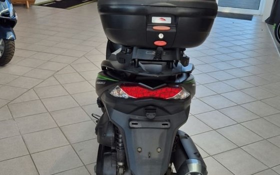 Gebrauchtmotorrad Kawasaki J300 - Bild 6