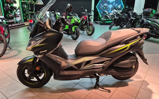 Gebrauchtmotorrad Kawasaki J125 - Bild 1