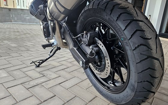 Gebrauchtmotorrad Moto Guzzi V85 Strada - Bild 10