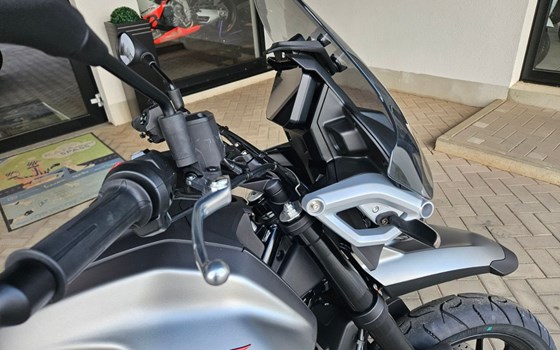 Gebrauchtmotorrad Moto Guzzi V85 Strada - Bild 17