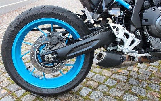 Gebrauchtmotorrad Suzuki GSX-8S - Bild 12