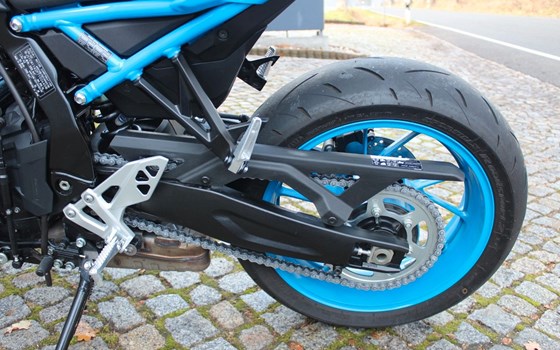 Gebrauchtmotorrad Suzuki GSX-8S - Bild 9