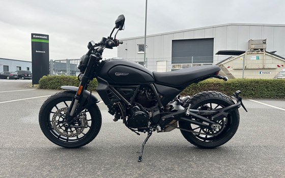 Neufahrzeug Ducati Scrambler Icon Dark - Bild 4
