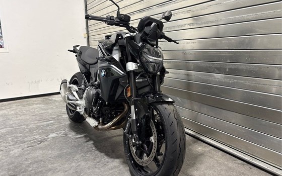 Gebrauchtmotorrad BMW F 900 R - Bild 2