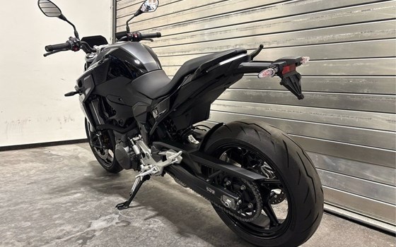 Gebrauchtmotorrad BMW F 900 R - Bild 5