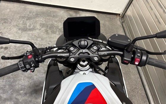 Gebrauchtmotorrad BMW S 1000 R - Bild 7