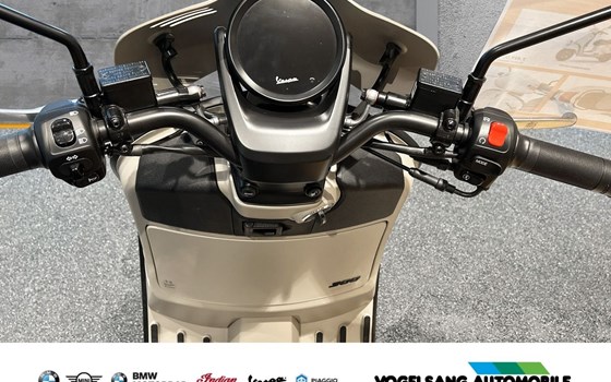 Neufahrzeug Vespa GTV 300 - Bild 4