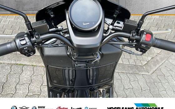 Neufahrzeug Vespa GTV 300 - Bild 6