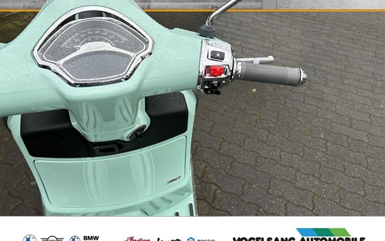 Neufahrzeug Vespa GTS 125 - Bild 7