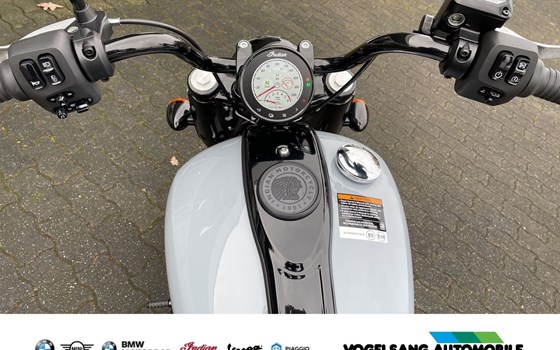 Gebrauchtmotorrad Indian Chief Bobber Dark Horse - Bild 4