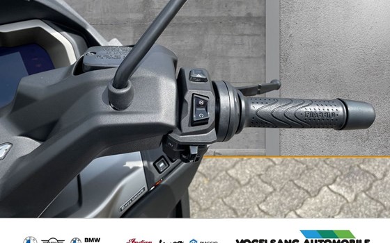 Neufahrzeug Piaggio MP3 530 HPE Exclusive - Bild 7