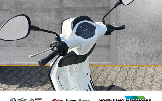 Neufahrzeug Vespa Sprint 50 2T - Bild 5