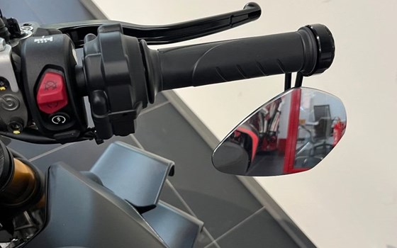 Gebrauchtmotorrad Ducati Streetfighter V4 SP - Bild 9