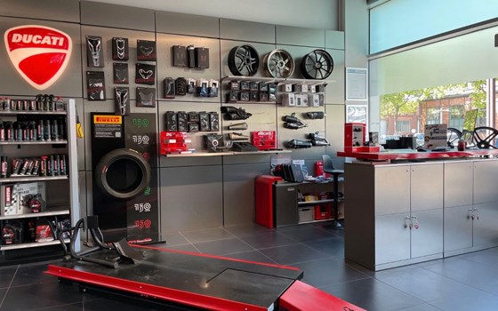 Gebrauchtmotorrad Ducati Diavel 1200 - Bild 13