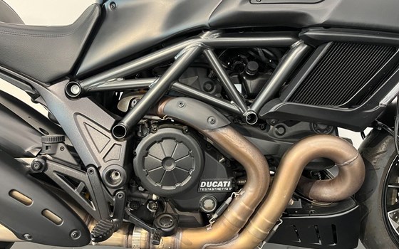Gebrauchtmotorrad Ducati Diavel 1200 - Bild 6