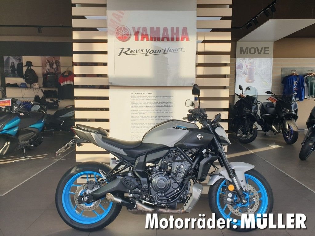 Yamaha MT-07 