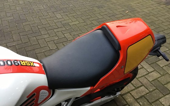 Gebrauchtmotorrad Yamaha XSR900 GP - Bild 12