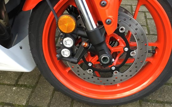 Gebrauchtmotorrad Yamaha XSR900 GP - Bild 8