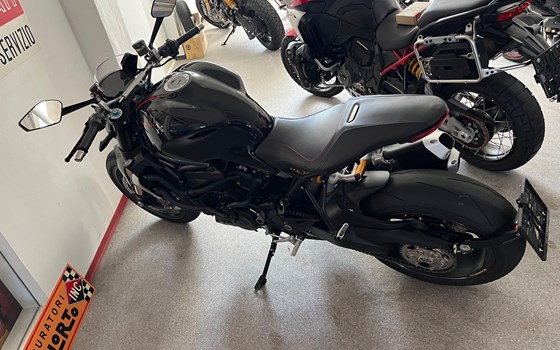 Gebrauchtmotorrad Ducati Monster 1200 R - Bild 3