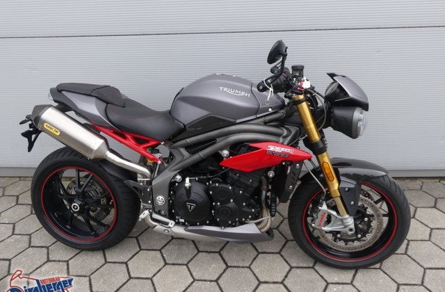 Triumph Speed Triple R