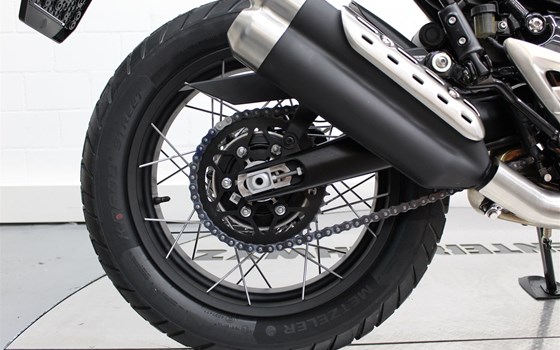 Offerta Triumph Scrambler 400 XC - Immagine 10