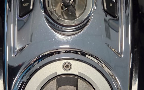 Gebrauchtmotorrad Suzuki GSX 1300 R - Bild 10