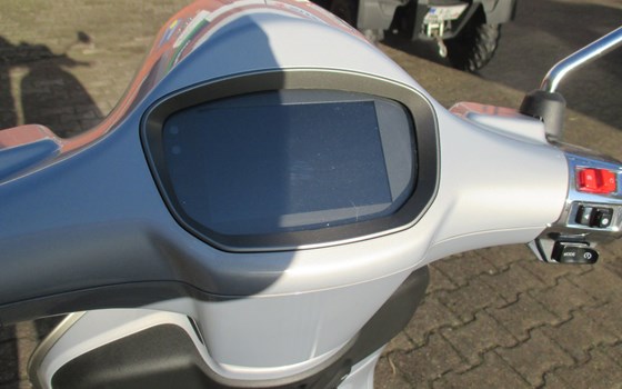 Neufahrzeug Vespa Primavera 125 - Bild 9