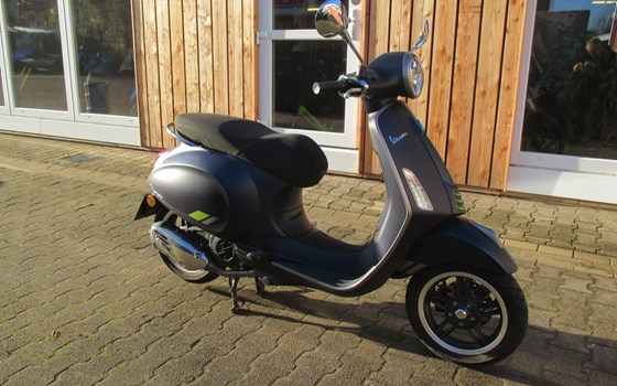 Gebrauchtmotorrad Vespa Primavera 125 - Bild 1