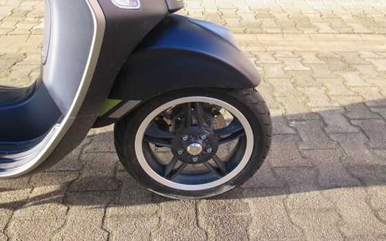 Gebrauchtmotorrad Vespa Primavera 125 - Bild 14