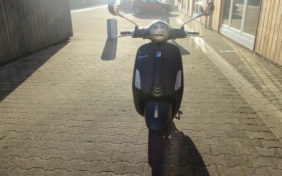 Gebrauchtmotorrad Vespa Primavera 125 - Bild 7