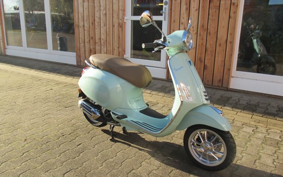 Neufahrzeug Vespa Primavera 125 - Bild 1