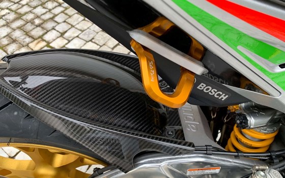 Gebrauchtmotorrad Aprilia RSV 4 Factory - Bild 17