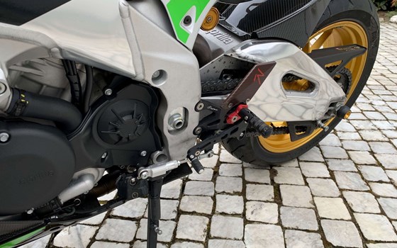 Gebrauchtmotorrad Aprilia RSV 4 Factory - Bild 5