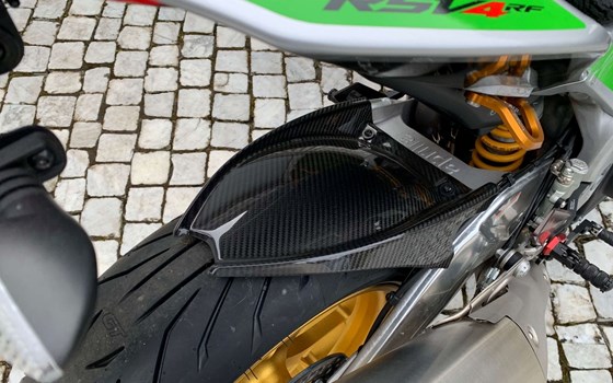 Gebrauchtmotorrad Aprilia RSV 4 Factory - Bild 7