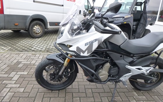 Gebrauchtmotorrad CFMOTO 650MT - Bild 2