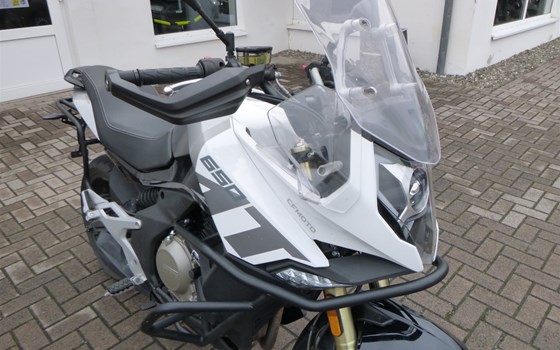 Gebrauchtmotorrad CFMOTO 650MT - Bild 12