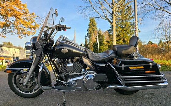 Gebrauchtmotorrad Harley-Davidson Road King Police FLHP - Bild 5
