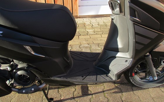 Neufahrzeug Aprilia SXR 50 - Bild 12