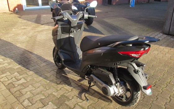 Neufahrzeug Aprilia SXR 50 - Bild 5