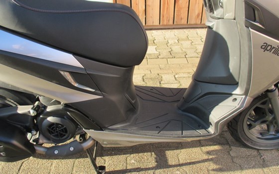 Neufahrzeug Aprilia SXR 50 - Bild 12