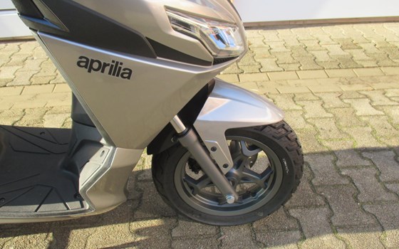 Neufahrzeug Aprilia SXR 50 - Bild 13