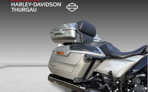 Motorrad Occasion Harley-Davidson CVO Road Glide FLTRXSE - Bild 9