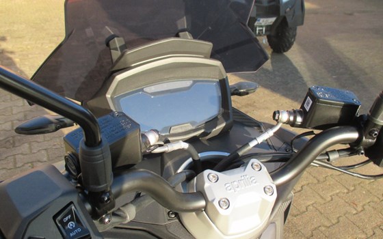 Gebrauchtmotorrad Aprilia SR GT ABS 125 - Bild 9