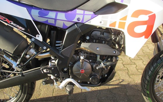 Gebrauchtmotorrad Aprilia SX 125 - Bild 13