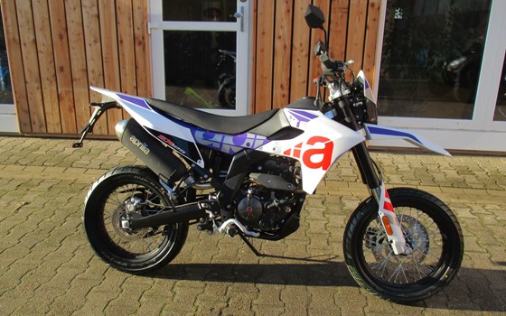 Gebrauchtmotorrad Aprilia SX 125 - Bild 2