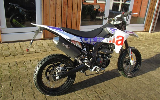 Gebrauchtmotorrad Aprilia SX 125 - Bild 3